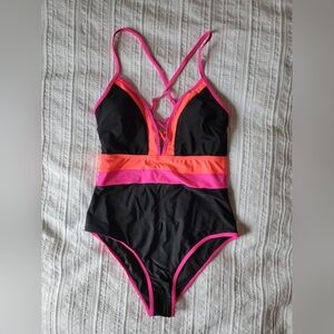 Cupshe Black & Pink Colorblock Cheeky One-Piece Swimsuit